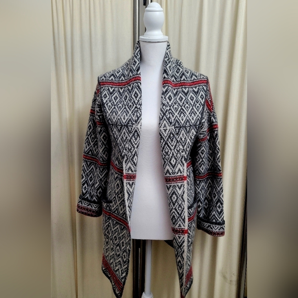 Aspen Gray/Red Wool Blend Fair Isle Cardigan Sweater | Size Medium